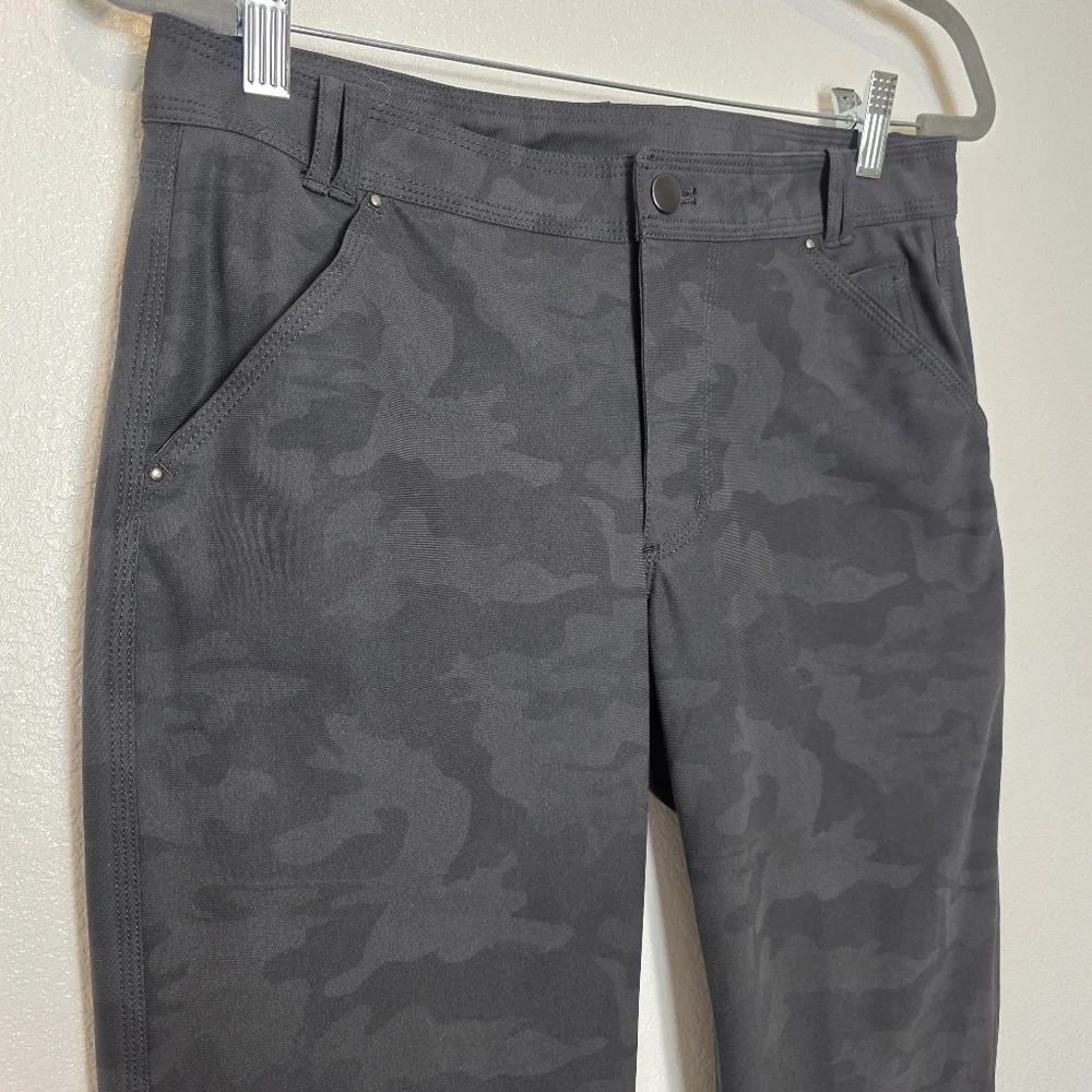 Lululemon Women's Day Trip Boyfriend Pants In Lotus Camo